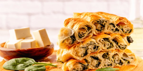Recetas griegas - Spanakopita con Cebolla frita Hida
