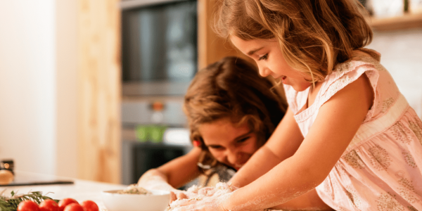 Cómo iniciar a los niños en la cocina