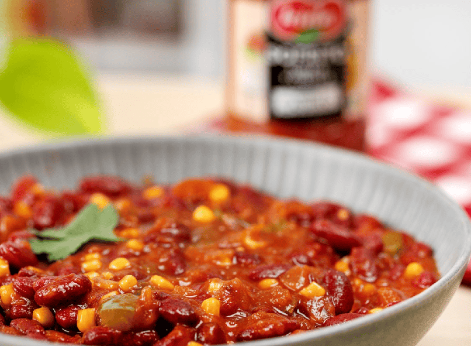 Chili vegano con Sofrito de Tomate y Cebolla