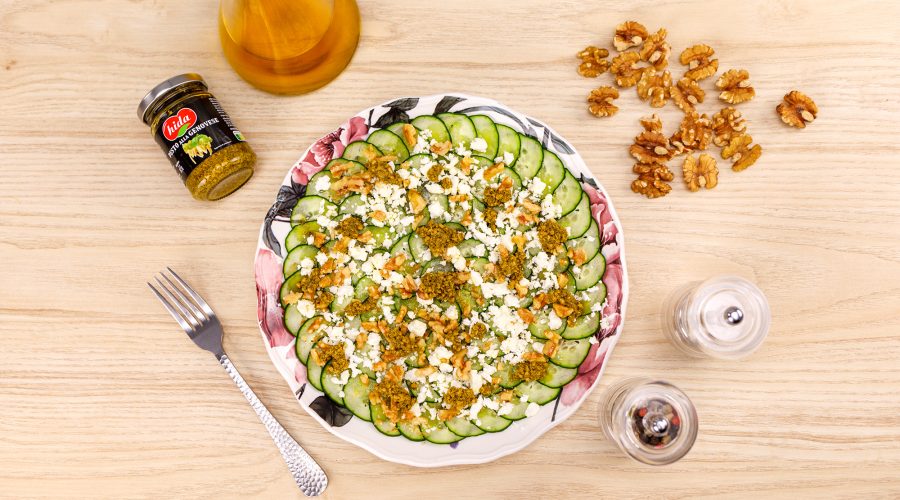 carpaccio de pepino, pesto y queso feta