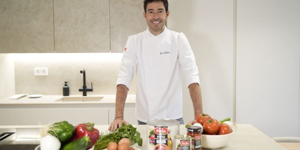 La empanadilla con tomate Hida de Juan Guillamón realiza una gira gastronómica internacional