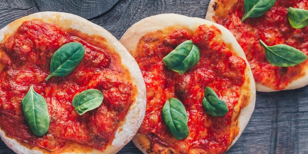 mini-pizzas-con-tomate-frito