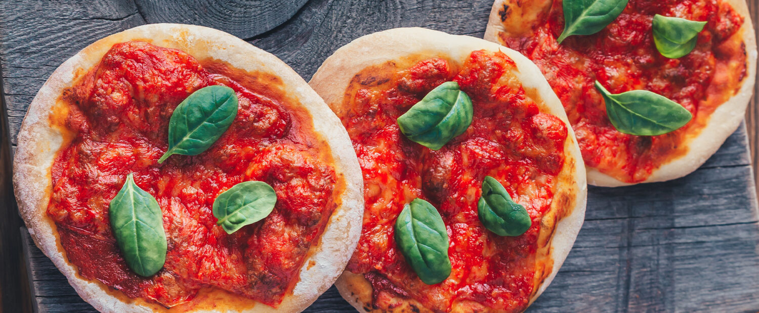 mini-pizzas-con-tomate-frito